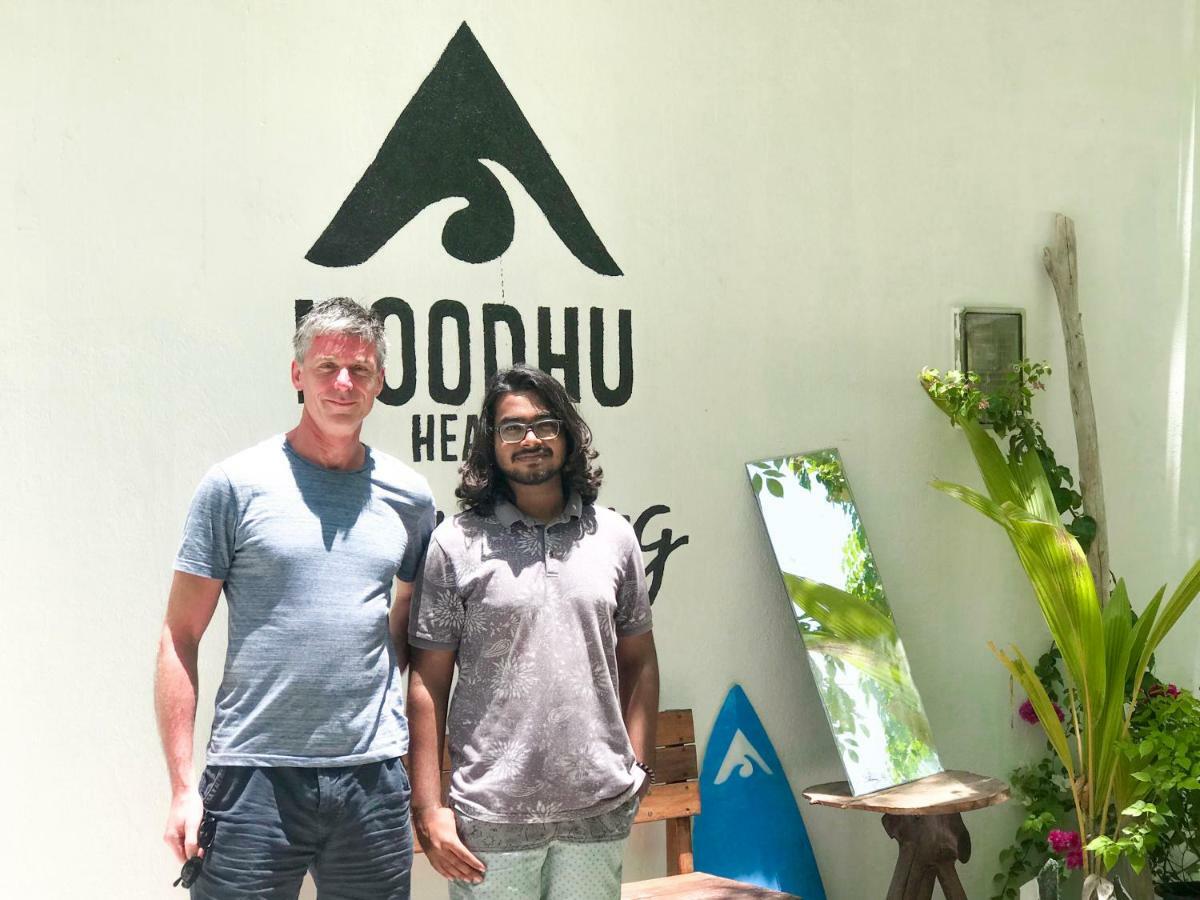 Moodhu Surf House Hotel Himmafushi Bagian luar foto